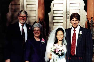 dad-mom-prima-bryan-1