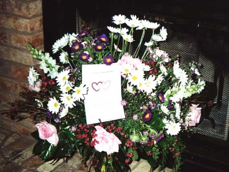 flowers_fireplace